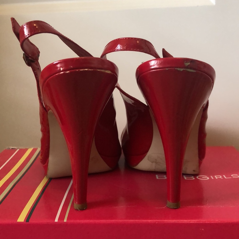 Poppy Red Heels - Picture 4 of 5